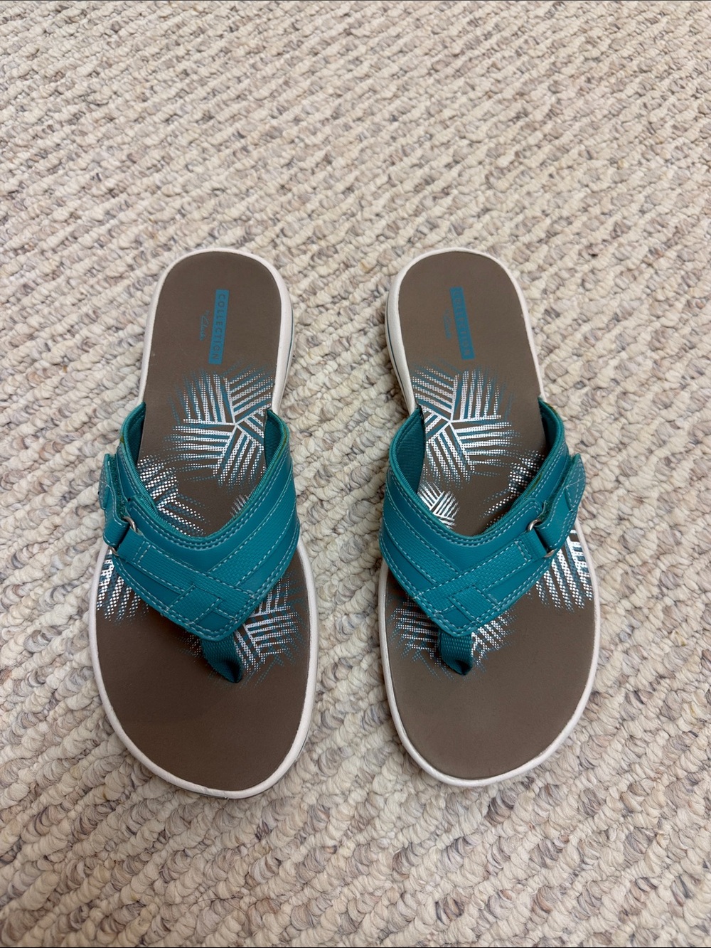 Clarks Teal Women's Thong Sandals